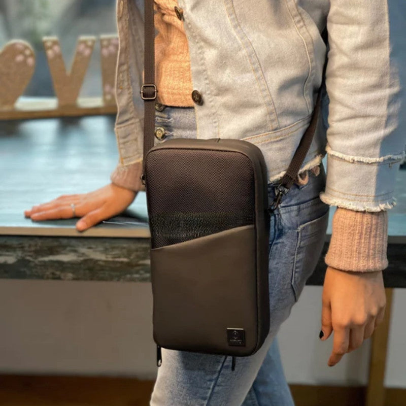 Travel Mate Passport Pouch Bag