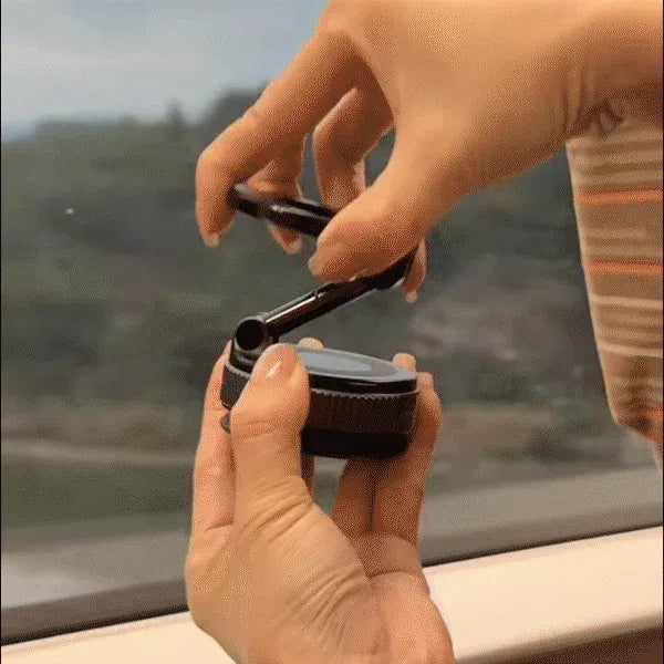 360° Magnetic Car Phone Holder With Strong Suction Base